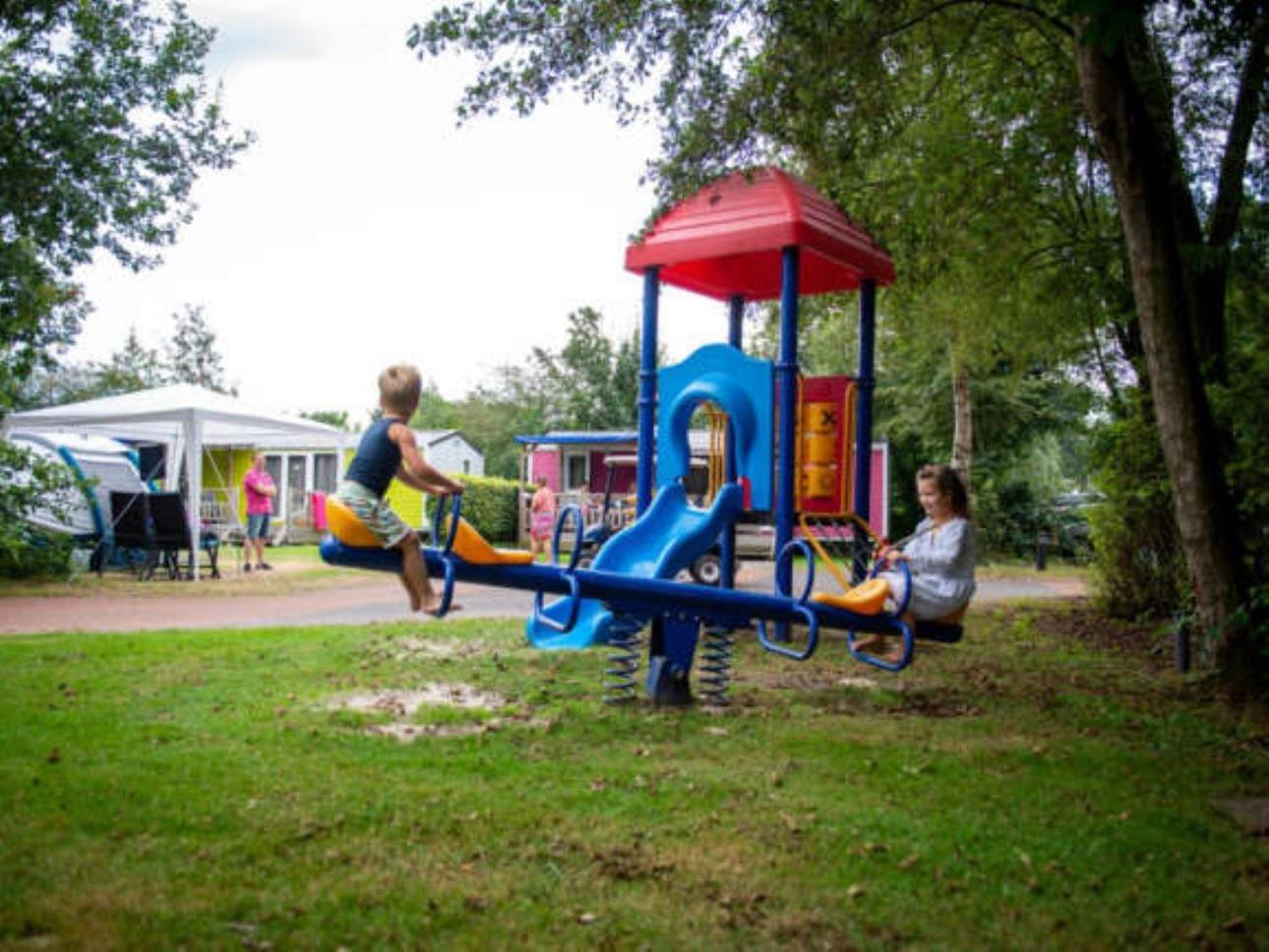 Kajuit423 6Pers 5Sterren Vakantiepark Bergumermeer Aan Het Water In Friesland Met Zwembad Villa Suameer Bagian luar foto
